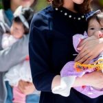 مادران شاغل سوئیسی ۳ سال مرخصی باحقوق دارند و مادران کارگر ایرانی تنها ۱۰ روز!